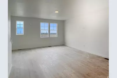 11778 S Flying Fish Dr #611, South Jordan, UT 84009 - Photo 5