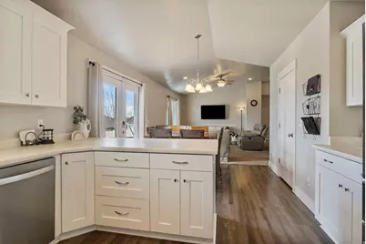 1383 N 200 E, Nephi, UT 84648 - Photo 5