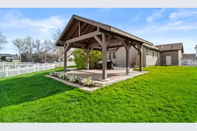 507 S 200 W, Wellsville, UT 84339 - Photo 29