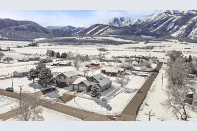 507 S 200 W, Wellsville, UT 84339 - Photo 29