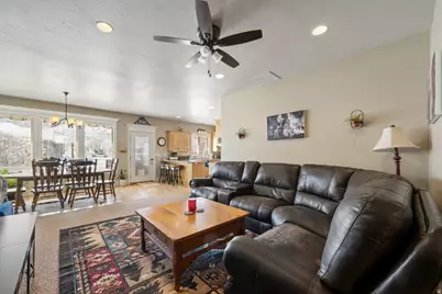 507 S 200 W, Wellsville, UT 84339 - Photo 9