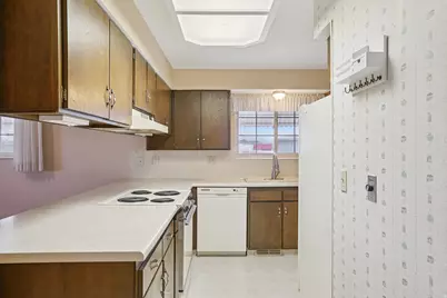 830 N Old Lincoln Hwy, Grantsville, UT 84029 - Photo 13