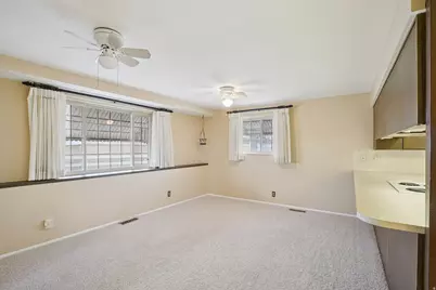 830 N Old Lincoln Hwy, Grantsville, UT 84029 - Photo 9