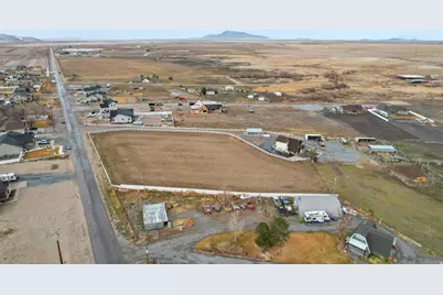 830 N Old Lincoln Hwy, Grantsville, UT 84029 - Photo 43