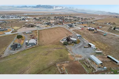 830 N Old Lincoln Hwy, Grantsville, UT 84029 - Photo 47