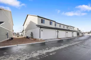 468 N Trident Dr, Saratoga Springs, UT 84045 - Photo 29