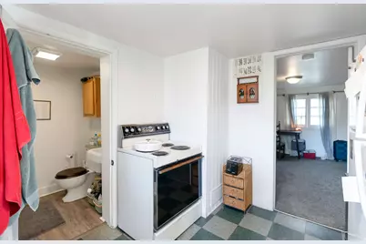 654 N 100 E, Logan, UT 84321 - Photo 31