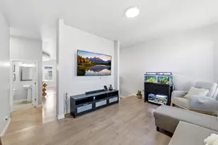 5373 W Bowstring Way, South Jordan, UT 84009 - Photo 5