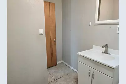 318 S 600 E, Price, UT 84501 - Photo 7