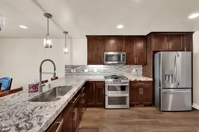 1373 W Stewart Falls Dr, Riverton, UT 84065 - Photo 9