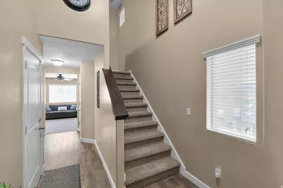 2738 W Cottonwood Dr, Lehi, UT 84048 - Photo 5