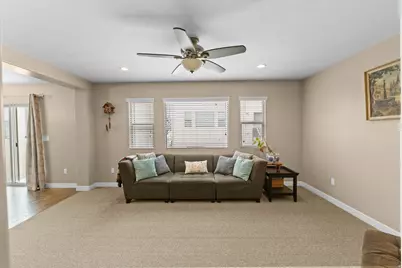 2738 W Cottonwood Dr, Lehi, UT 84048 - Photo 7