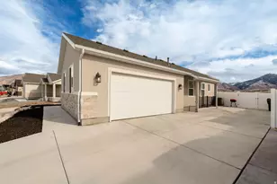 1154 N Berra Blvd, Tooele, UT 84074 - Photo 3