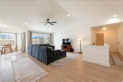 1154 N Berra Blvd, Tooele, UT 84074 - Photo 5