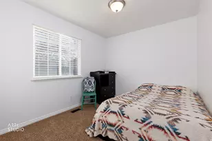 516 W Natalie Way, Saratoga Springs, UT 84045 - Photo 23