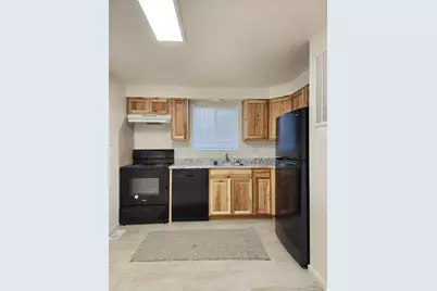 1068 S Ellen Cir, Orem, UT 84058 - Photo 3