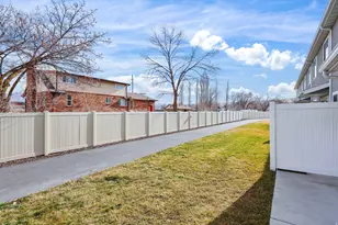 6558 S Aspen Ln, South Weber, UT 84405 - Photo 27