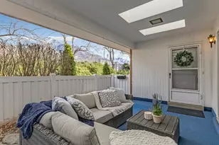 2286 E Carriage Ln, Holladay, UT 84117 - Photo 19