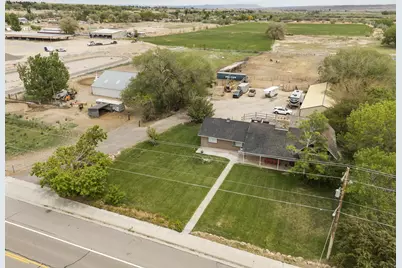 295 S State St, Ferron, UT 84523 - Photo 39