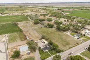 295 S State St, Ferron, UT 84523 - Photo 43