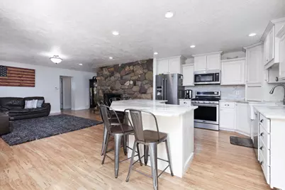 295 S State St, Ferron, UT 84523 - Photo 13