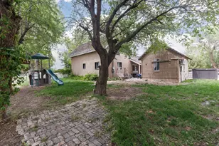 295 S State St, Ferron, UT 84523 - Photo 31