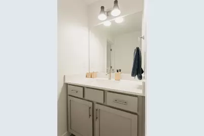 2420 N Alesund Way, Lehi, UT 84043 - Photo 27