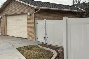 5505 S 1025 E, South Ogden, UT 84405 - Photo 3