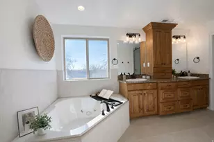 782 E Grand Cayman Dr, Millcreek, UT 84107 - Photo 23