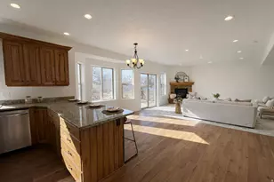 782 E Grand Cayman Dr, Millcreek, UT 84107 - Photo 9