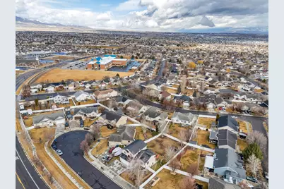 5496 W Prairie Dawn Ln, Herriman, UT 84096 - Photo 43