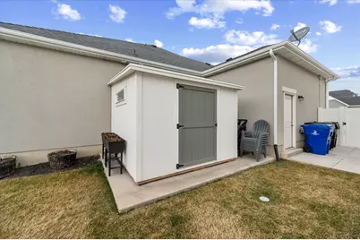 1443 W 550 S, Syracuse, UT 84075 - Photo 57