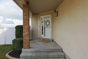 5975 S Ridge Flower Way W, Salt Lake City, UT 84118 - Photo 5