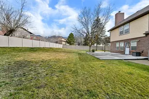 1843 E Hayes Dr N, Layton, UT 84040 - Photo 31