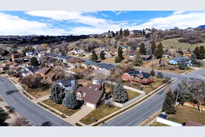 1843 E Hayes Dr N, Layton, UT 84040 - Photo 35