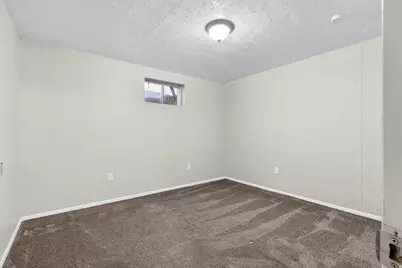 5125 S 2600 W, Roy, UT 84067 - Photo 21