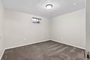 5125 S 2600 W, Roy, UT 84067 - Photo 21