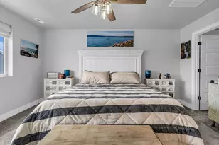 2049 W Natalie Ave, Syracuse, UT 84075 - Photo 17