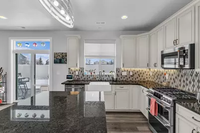 2049 W Natalie Ave, Syracuse, UT 84075 - Photo 7