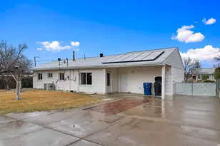 2842 E 7375 S, Cottonwood Heights, UT 84121 - Photo 25