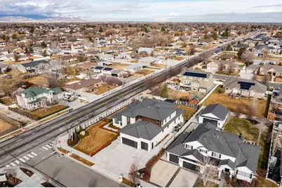 2194 W Legend Creek Ct S, South Jordan, UT 84095 - Photo 65