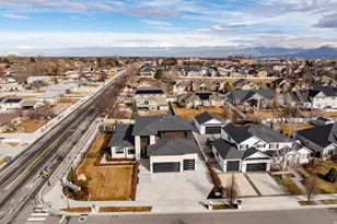 2194 W Legend Creek Ct S, South Jordan, UT 84095 - Photo 61