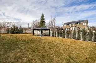 2194 W Legend Creek Ct S, South Jordan, UT 84095 - Photo 57