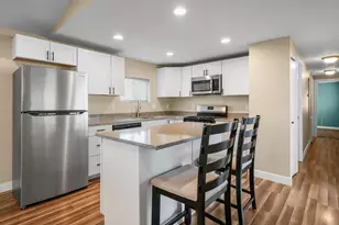 11265 S Crescent Park Cir E, Sandy, UT 84094 - Photo 1