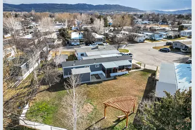 11265 S Crescent Park Cir E, Sandy, UT 84094 - Photo 27