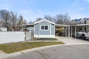 11265 S Crescent Park Cir E, Sandy, UT 84094 - Photo 21