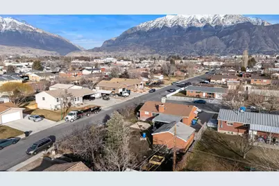 912 S 100 E, Orem, UT 84058 - Photo 33