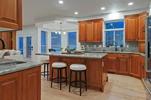 6669 S Anne Marie Dr, Cottonwood Heights, UT 84121 - Photo 13