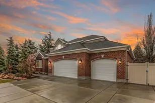 3285 W Black Hawk Dr, South Jordan, UT 84095 - Photo 3