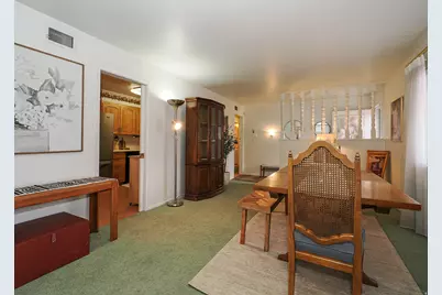 2278 E Carriage Ln S, Holladay, UT 84117 - Photo 7